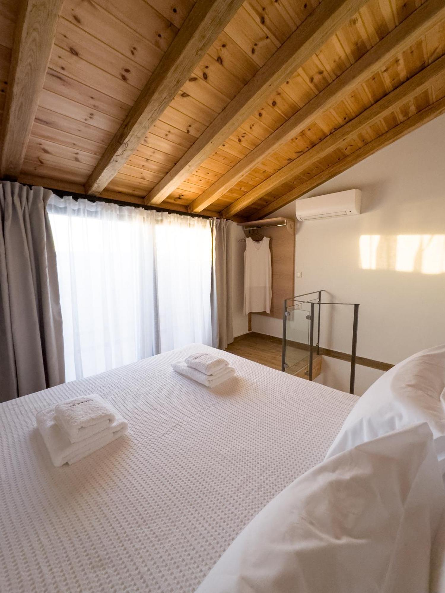 Olive & Sea Luxury Suites Skala Sotiros Dış mekan fotoğraf