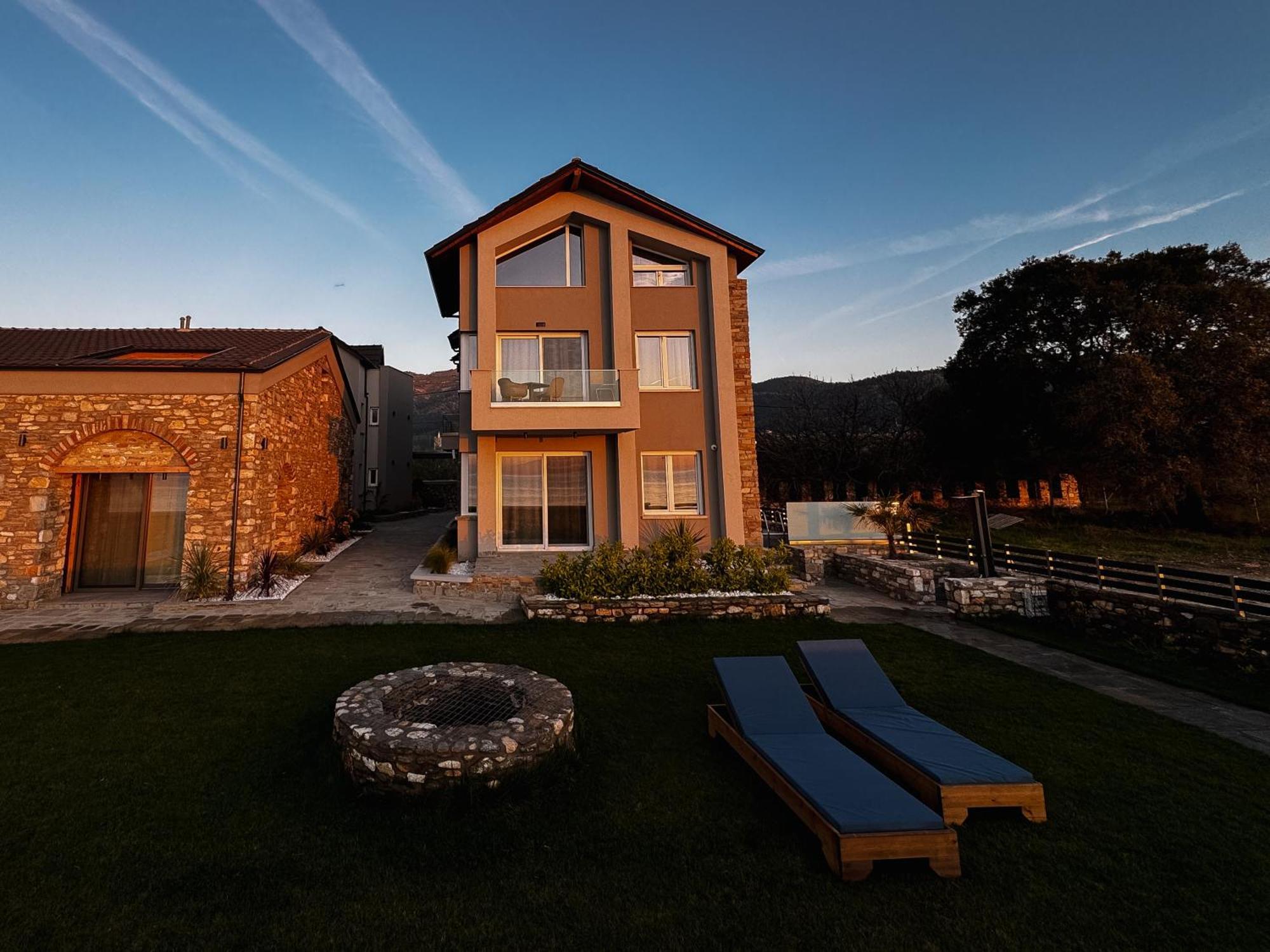 Olive & Sea Luxury Suites Skala Sotiros Dış mekan fotoğraf